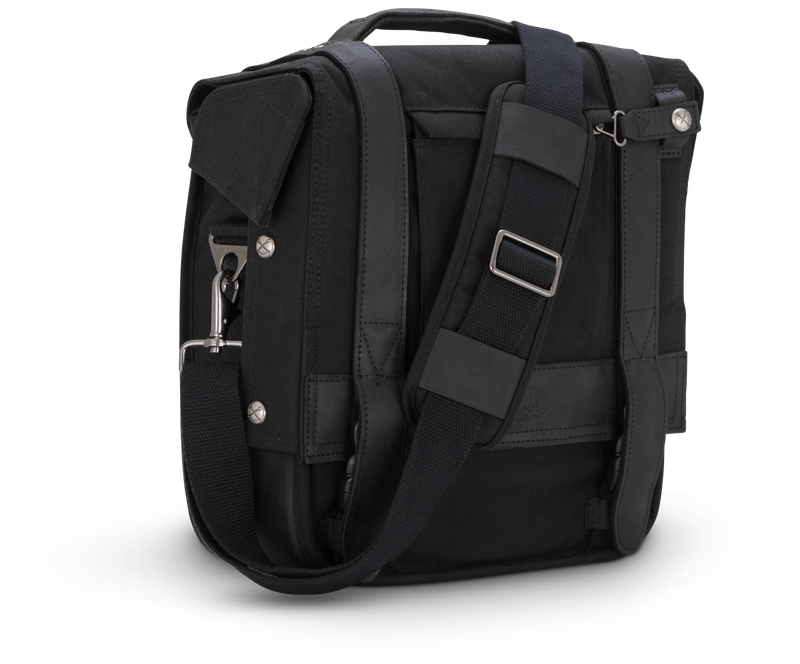 Load image into Gallery viewer, SINGLE SADDLEBAG BLACK B15-1000B image 3

