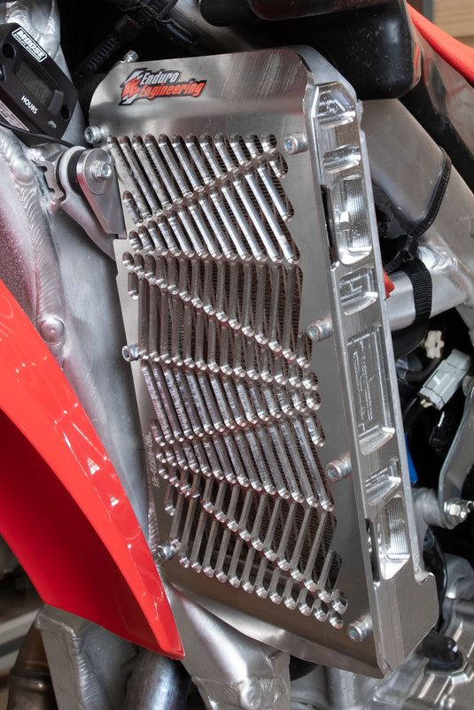 BILLET RADIATOR GUARD HON 12-6021 image 2