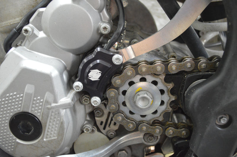 Load image into Gallery viewer, CLUTCH CYLINDER GUARD GAS/HUS/KTM 13-2021 image 2
