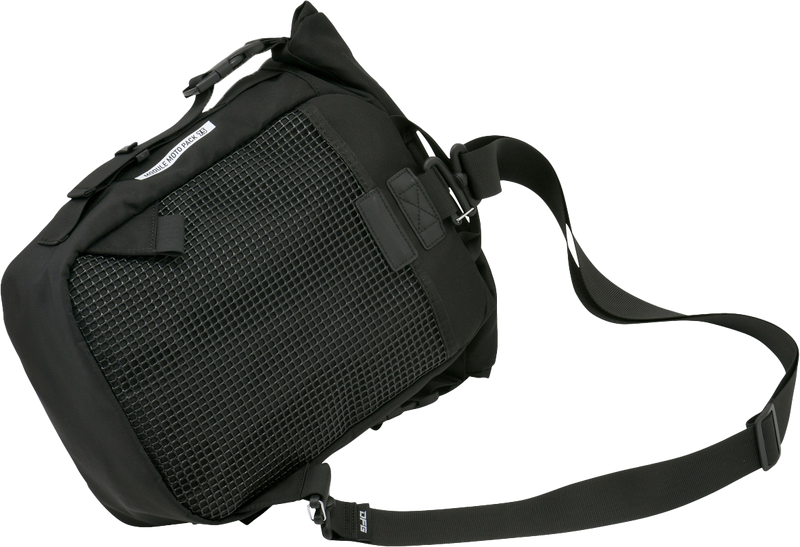 Load image into Gallery viewer, SHOULDER STRAP 7.5L BLACK DG2861-0007 image 2
