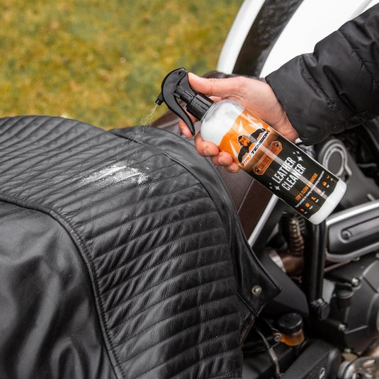 LEATHER CLEANER M031 image 3