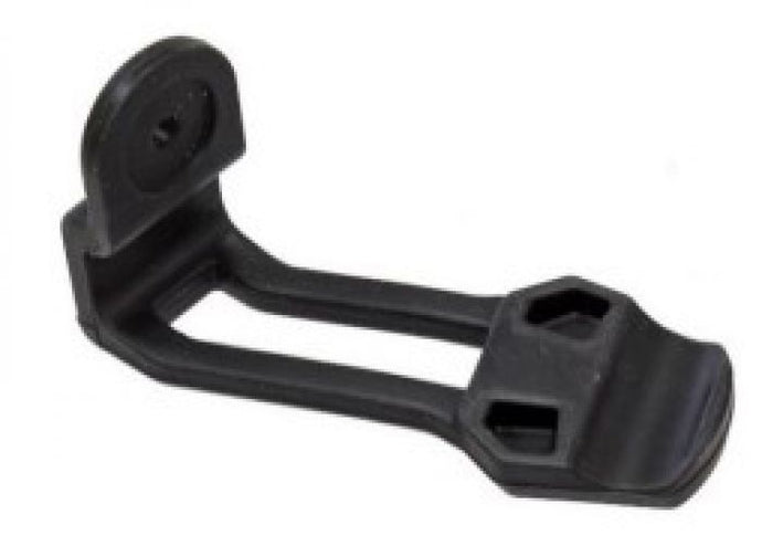 SPI PANEL LATCH