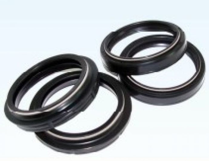 PW FORK OIL AND DUST SEAL KIT