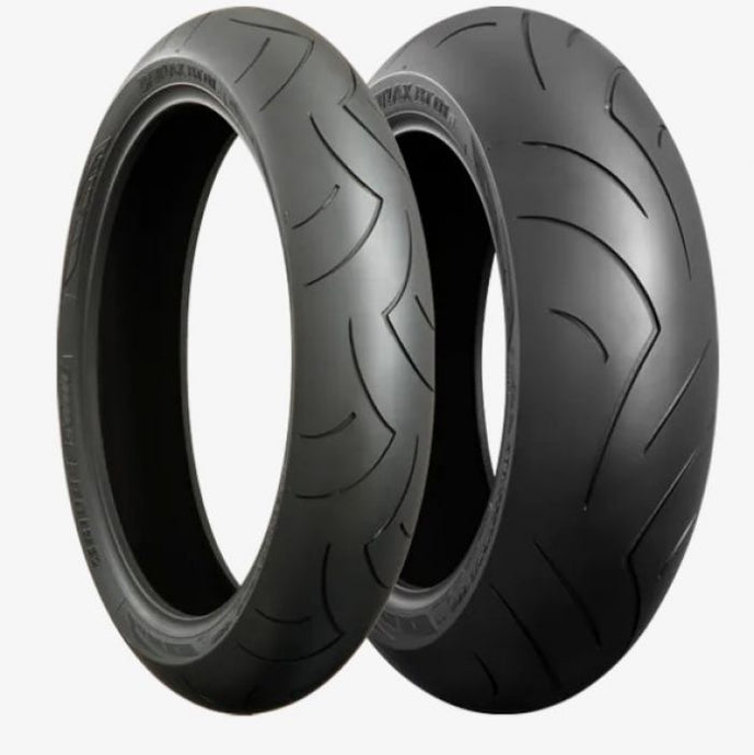 BRIDGESTONE - BATTLAX BT01R RADIAL 200/55ZR16M/C-(77W) TIRE