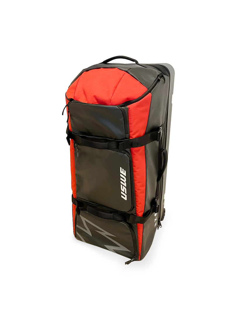 Load image into Gallery viewer, BUDDY 150L ATHLETE GEAR TROLLEY BAG BLACK/USWE RED 415004935 image 3
