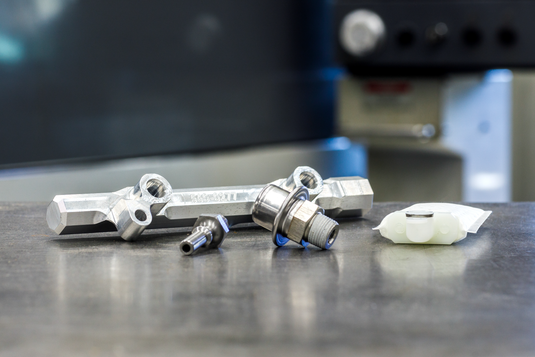 BILLET FUEL RAIL KIT KRX 550-0333 image 2