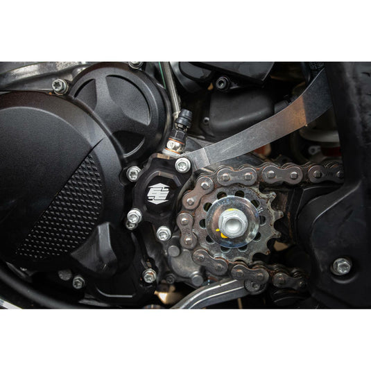 CLUTCH CYLINDER GUARD HUS/KTM 13-1023 image 2