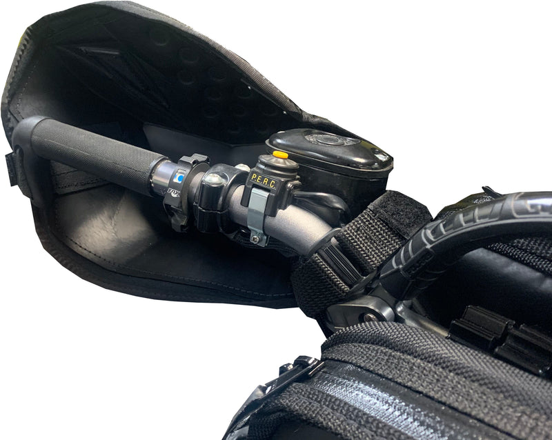 Load image into Gallery viewer, BURANDT GRIZZLY CUB GAUNTLETS BGRG170-BK image 2
