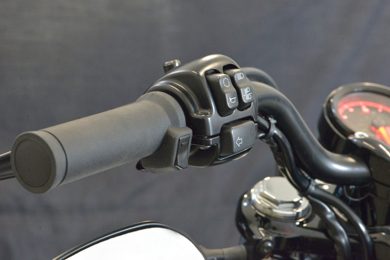 Load image into Gallery viewer, APOLLO-X HEATED GRIPS CABLE THROTTLE AX118210 image 3
