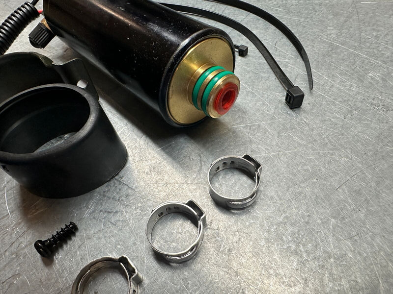 Load image into Gallery viewer, Fuel Pump VST Vapor Separator for 2006 Evinrude E225DHLSDF

