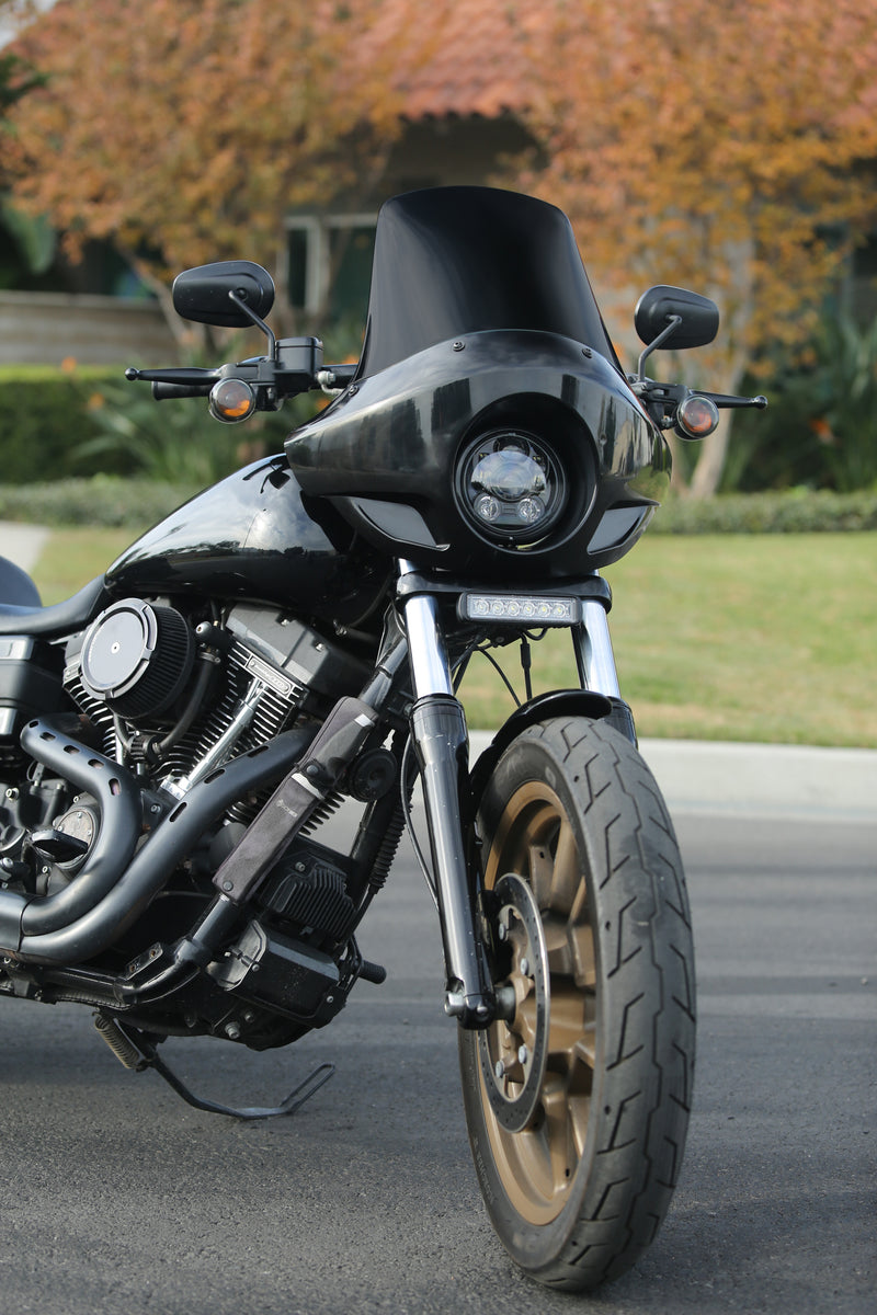 Load image into Gallery viewer, TOURING SPORT TALL FAIRING B10-2001 image 5
