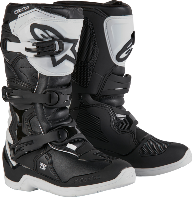 TECH 3S YOUTH BOOTS WHITE/BLACK SZ 3 2014024-21-3 image 1