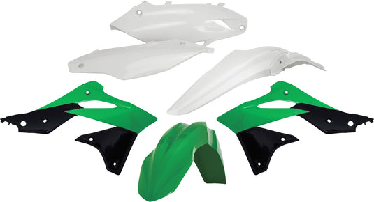 PLASTIC KIT GREEN 2314174584 image 1