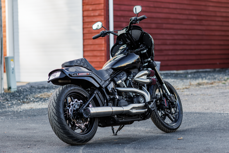 Load image into Gallery viewer, GRAND PRIX 2-1 BLACK RACE ONLY M8 SOFTAIL `18-23 W/FWDS 10-1064 image 3
