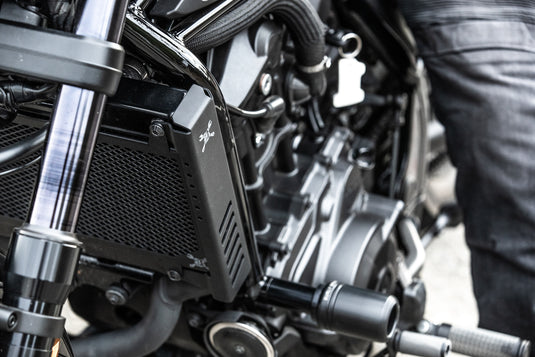 SLASH CUT RADIATOR CVR BLACK B10-3009B image 3