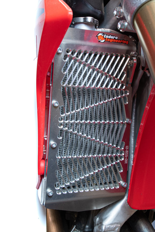 BILLET RADIATOR GUARD HON 12-6021 image 3