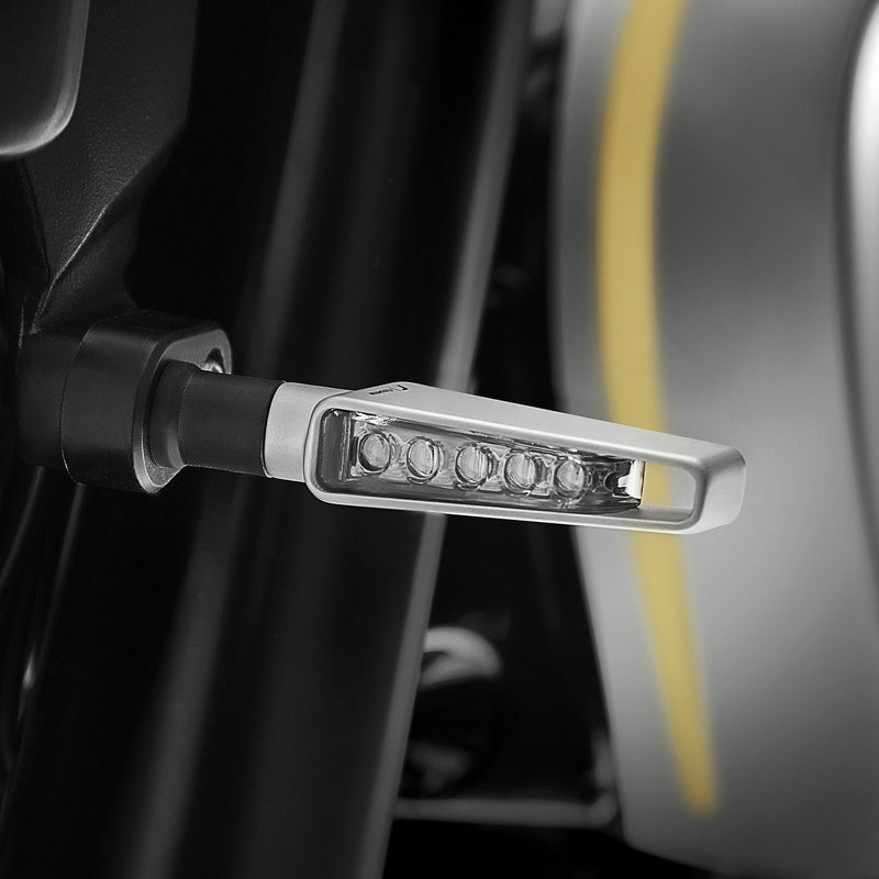 Load image into Gallery viewer, TURN SIGNAL VISION SEQUENTIAL SILVER EACH FR130A image 1
