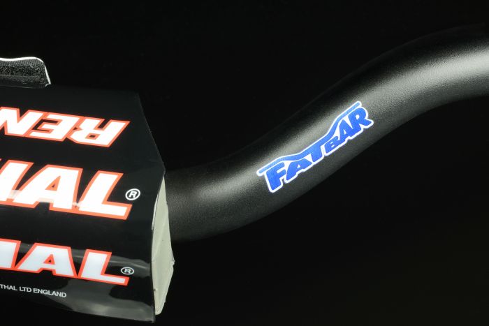 Load image into Gallery viewer, RENTHAL 673 TRIALS 100FATBAR BLACK
