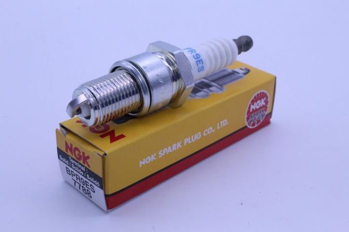 NGK 7788 BPR9ES SPARK PLUG