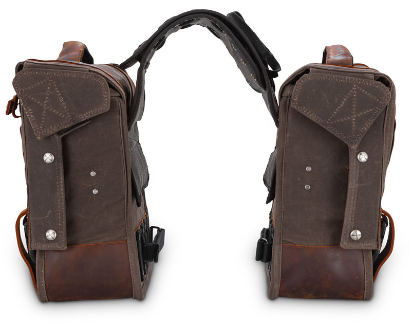 Load image into Gallery viewer, THROWOVER SADDLEBAG DARK OAK B15-1002D image 3
