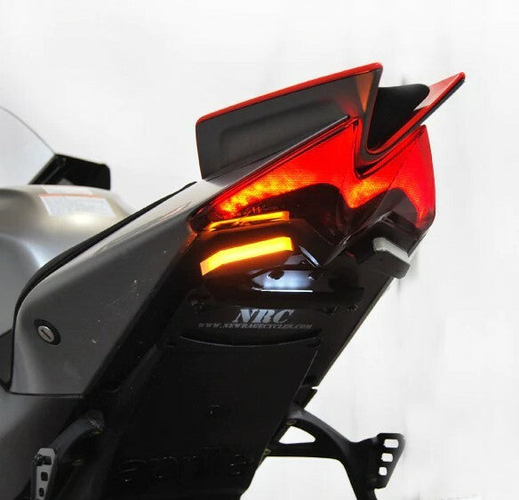 Load image into Gallery viewer, FENDER ELIMINATOR APR TUONO-FE-21 image 2
