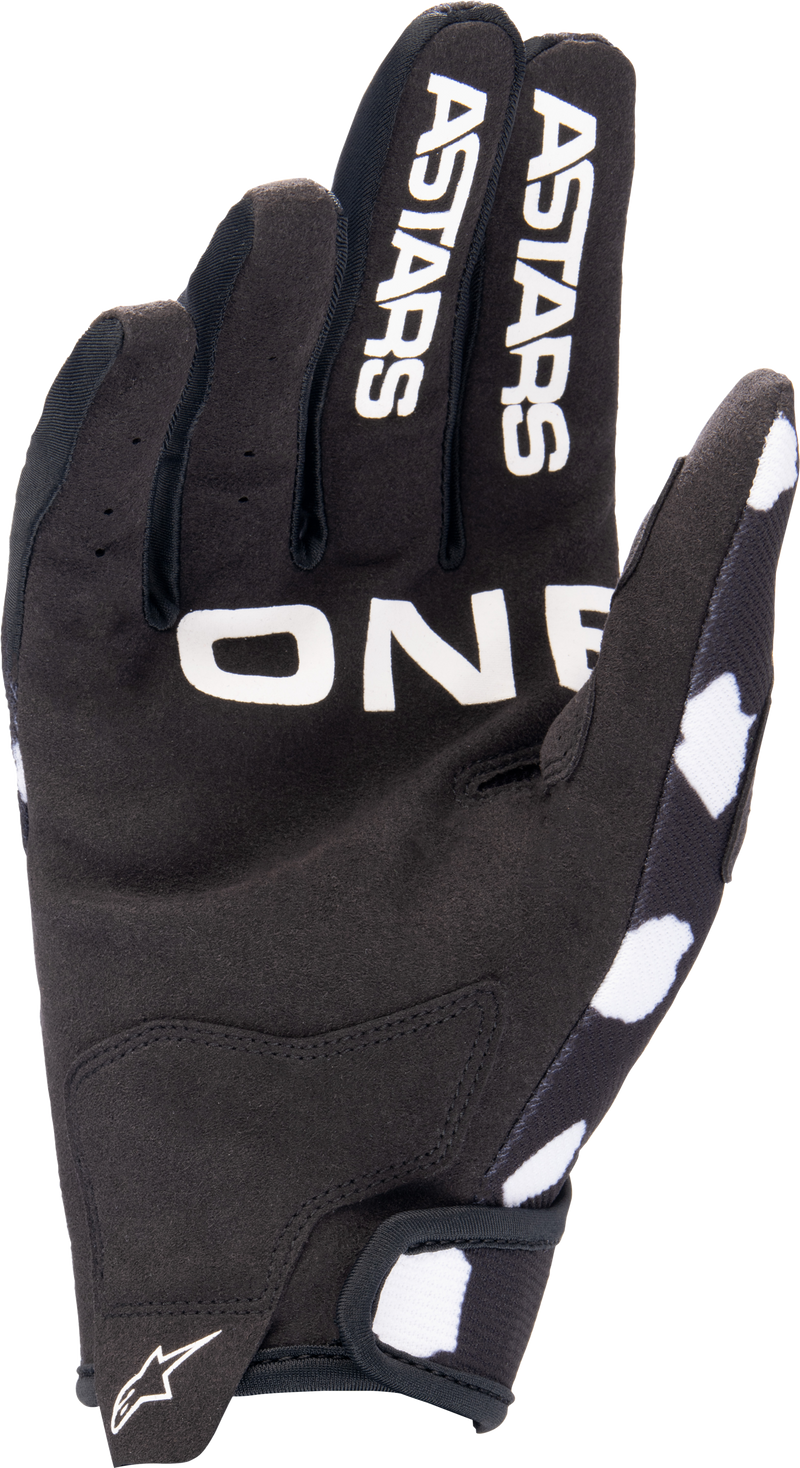 Load image into Gallery viewer, RADAR GLOVES BLACK/WHITE XL 3561823-12-XL image 2
