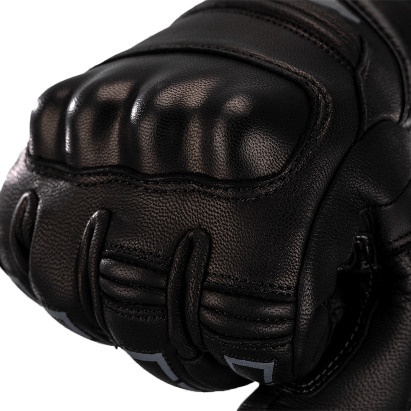 Load image into Gallery viewer, STORM 2 CE GLOVE BLACK WATERPROOF LEATHER XS 102680BLK-07 image 2

