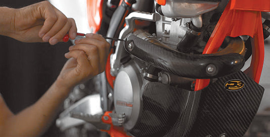 HEAT SHIELD CARBON FIBER 201075 image 1