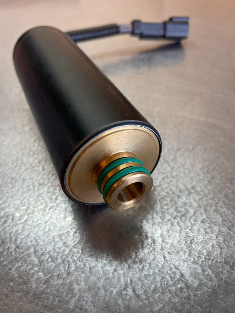 Load image into Gallery viewer, Fuel Pump for 2004 Johnson Evinrude 100HP  NON-FICHT Motor
